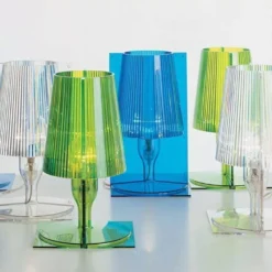 Kartell Take Tafellamp Blauw 17 Kartell Take Tafellamp Blauw -Flos || EMU Winkel x886x886 100000051 kartell take sfeer 600x600.jpg.pagespeed.ic .F1v8hdhvPE