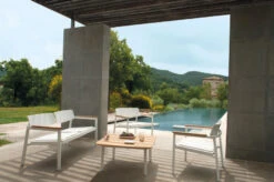 Emu Shine Teak Salontafel 79x79 Taupe -Flos || EMU Winkel x886x886 1461.jpg.pagespeed.ic .M6p6JlNYBt