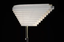 Artek A805 Angel Wing Vloerlamp -Flos || EMU Winkel x886x886 a805 angel wing vloerlamp4.JPG.pagespeed.ic .gcHQBxPyLy