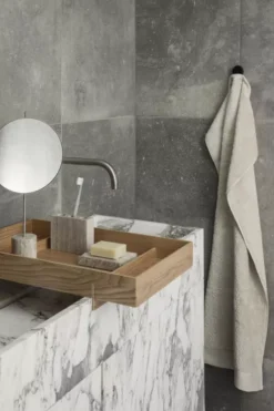 Blomus Abento Dienblad Large Naturel -Flos || EMU Winkel x886x886 blomus abento dienblad large6.jpg.pagespeed.ic .Rod6N354jP