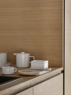 Blomus Pilar Botervloot Pewter -Flos || EMU Winkel x886x886 blomus pilar botervloot8.jpg.pagespeed.ic .RfnGwlawgs