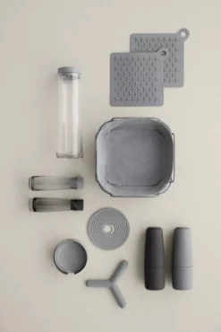 Blomus Salpi Peper- En Zoutmolen Staal -Flos || EMU Winkel x886x886 blomus salpi peper en zoutmolen12.jpg.pagespeed.ic .zKHfiDBmsq