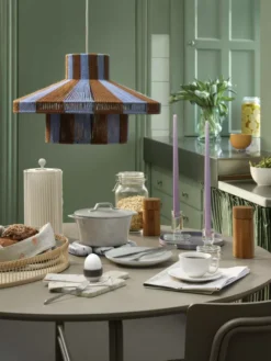 Broste Copenhagen Oak Peper- En Zoutmolen Hout Hoog -Flos || EMU Winkel x886x886 broste copenhagen adam snij borrelplank 17x303.jpg.pagespeed.ic .QA e3v8KH6 1