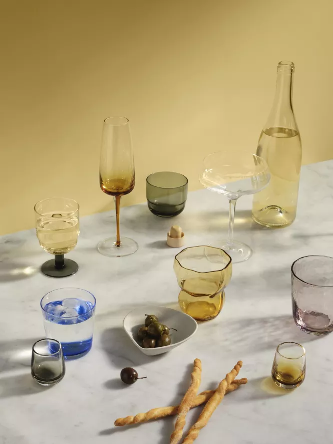 Broste Copenhagen Hammered Glazen 50cl Lichtbruin 7 Broste Copenhagen Hammered Glazen 50cl Lichtbruin - Afbeelding 5