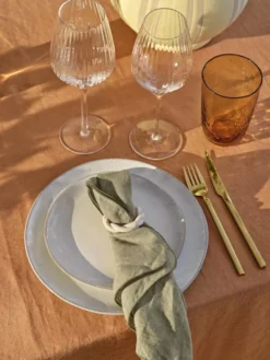 Broste Copenhagen Gracie Tafelkleed 160x200 Crocodile -Flos || EMU Winkel x886x886 broste copenhagen nordic sand diner serviesset2.jpg.pagespeed.ic .oaAPGh8SIf 2