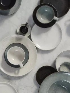 Broste Copenhagen Nordic Sand Diner Serviesset 4 Personen -Flos || EMU Winkel x886x886 broste copenhagen nordic sand diner serviesset3.jpg.pagespeed.ic .Wy0o8XO3ap