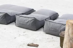 Bryck Bryck Stretch Daybed Eco Brown -Flos || EMU Winkel x886x886 bryck bryck stretch daybed7.jpg.pagespeed.ic .BEfLou6 IS