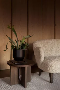 Audo Copenhagen Kubus 23 Plantenbak Zwart -Flos || EMU Winkel x886x886 by lassen kubus 23 plantenbak.jpg.pagespeed.ic .pM gtmI g3