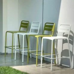 Emu Star Stool Barkruk Maple Rood -Flos || EMU Winkel x886x886 emu 164 star stool sfeer 600x600.jpg.pagespeed.ic .2WsjSu7IGi 1