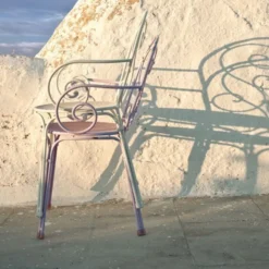 Emu Pigalle Tuinstoel Wit -Flos || EMU Winkel x886x886 emu 909 pigalle chair sfeer 3 600x600.jpg.pagespeed.ic .f1LNQH2cGp