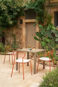 Emu Apero Tuinstoel Met Armleuning Wit -Flos || EMU Winkel x886x886 emu apero tuinstoel1.jpeg.pagespeed.ic .yB0zZlvQCZ