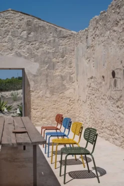 Emu Mom Tuinstoel Cement -Flos || EMU Winkel x886x886 emu mom tuinstoel19.jpg.pagespeed.ic .DzShOeZl5P