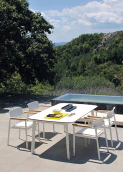 Emu Shine Armchair Tuinstoel Wit -Flos || EMU Winkel x886x886 emu shine serie sfeer 2.jpg.pagespeed.ic .ve2q6gwbGj