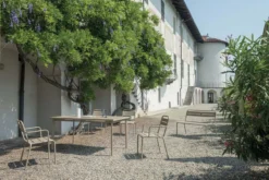 Emu Star Aluminium Tuinstoel Met Armleuning Cement -Flos || EMU Winkel x886x886 emu star aluminium tuinstoel met armleuning33.jpg.pagespeed.ic . WzrMHgknd 2