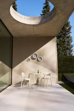 Fatboy Oloha Wandlamp Set Van 3 LED Desert -Flos || EMU Winkel x886x886 fatboy toni bistreau tuintafel.jpeg.pagespeed.ic .gBb yMHj6