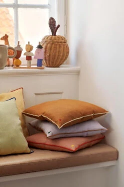 Ferm Living Contrast Linen Kussen 40x40 Lemon -Flos || EMU Winkel x886x886 ferm living contrast linen kussen 40x406.jpg.pagespeed.ic .N eldX5R0u