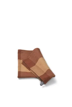 Ferm Living Hale Yarn-dyed Theedoek Chocolate/Bright Blue -Flos || EMU Winkel x886x886 ferm living hale yarn dyed theedoek30.jpg.pagespeed.ic .Qe tWXk2Bq