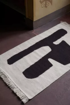 Ferm Living Kelim Vloerkleed Small 140x80 Merge -Flos || EMU Winkel x886x886 ferm living kelim vloerkleed small 140x8013.jpg.pagespeed.ic .qtTSueyN9T 1