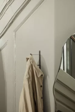 Ferm Living Pond Spiegel Organisch Large Brass -Flos || EMU Winkel x886x886 ferm living pond spiegel large10.jpg.pagespeed.ic .ykjKEaVfNw