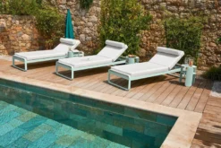 Fermob Bellevie Ligbed Kussen Antraciet Ice Mint -Flos || EMU Winkel x886x886 fermob bellevie ligbed kussen wit1.jpg.pagespeed.ic .qydY4YNJE4 4