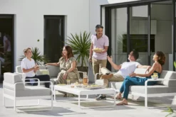 Fermob Bellevie Salontafel 138x80 Black Cherry -Flos || EMU Winkel x886x886 fermob bellevie salontafel 138x8025.jpg.pagespeed.ic .rtPhaHHR G