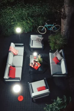 Fermob Bellevie Fauteuil Kussen Wit Cedar Green -Flos || EMU Winkel x886x886 fermob bellevie salontafel buiten3.jpg.pagespeed.ic .r84FJjBccd