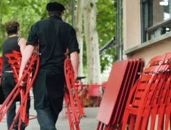 Fermob Bistro Tuintafel 57x57 Poppy -Flos || EMU Winkel x886x886 fermob bistro tafel 57x57 sfeer 5.jpg.pagespeed.ic .iTfTYM8I15 1