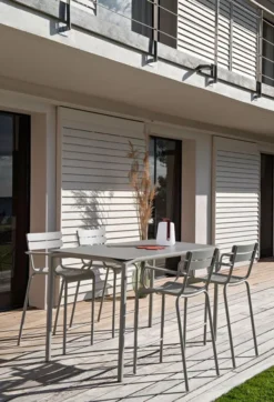 Fermob Luxembourg Barkruk Cedar Green -Flos || EMU Winkel x886x886 fermob luxembourg barkruk7.jpg.pagespeed.ic .F9guGI AVK