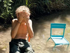 Fermob Luxembourg Kinder Tuinstoel Acapulco Blue -Flos || EMU Winkel x886x886 fermob luxembourg kid kinderstoel sfeer 5.jpg.pagespeed.ic .WCHfFOo2ZU 1