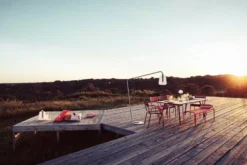 Fermob Luxembourg Tuintafel 143x80 Poppy -Flos || EMU Winkel x886x886 fermob luxembourg tuinstoel met armleuning51.jpg.pagespeed.ic .EiU1ToE1QC