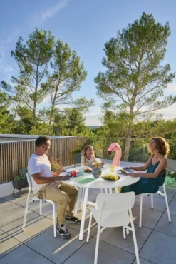 Fermob So'o Tuintafel Ø117 Dark Blue -Flos || EMU Winkel x886x886 fermob so o tuintafel 117 rond22.jpg.pagespeed.ic .RXfDPgbGJo