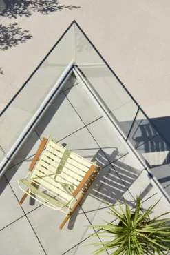 Fermob Surprising Teak Fauteuil Frosted Lemon 19 Fermob Surprising Teak Fauteuil Frosted Lemon -Flos || EMU Winkel x886x886 fermob surprising schommelstoel26.jpg.pagespeed.ic .IVc3WILT66 2