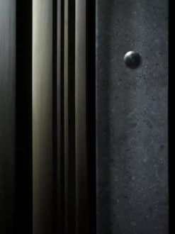 Flos Bellhop Wandlamp Buiten LED Donkerbruin -Flos || EMU Winkel x886x886 flos bellhop wandlamp led6.jpg.pagespeed.ic .VbMBD2xro2