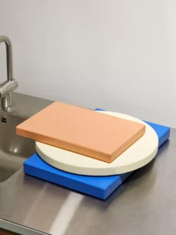 Hay Chopping Board Snijplank L Ø34 Off White -Flos || EMU Winkel x886x886 hay chopping board snijplank5.jpg.pagespeed.ic .mbVHMF7EJa