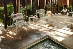 Hay Palissade Low Fauteuil Gegalvaniseerd Staal -Flos || EMU Winkel x886x886 hay palissadeloungechairlowskygreypalissadeottomanskygrey.jpg.pagespeed.ic .uuiNeVz1sy