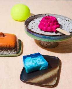 HKliving 70's Ceramic Schaal Op Voet Ø21 -Flos || EMU Winkel x886x886 hkliving 70 s ceramic schaal op voet1.jpg.pagespeed.ic .x2liHaArtu