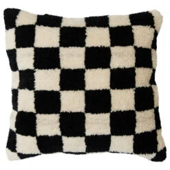 HKliving Black And White Statement Woolen Kussen 50x50 -Flos || EMU Winkel x886x886 hkliving black and white statement woolen kussen 50x502.jpg.pagespeed.ic .pcL2YCFQKH