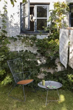 Houe Eyelet Bijzettafel Medium 60 White -Flos || EMU Winkel x886x886 houe paon fauteuil13.jpg.pagespeed.ic .zbD0biTLVe