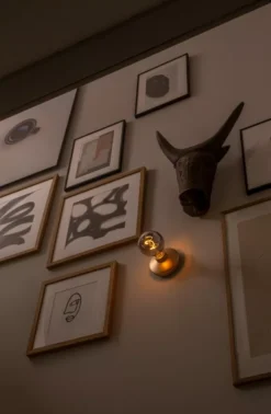 Humble Bee Wandlamp Oplaadbaar Goud Opaal -Flos || EMU Winkel x886x886 humble bee wandlamp oplaadbaar10.jpg.pagespeed.ic .4OmEEuXy3c