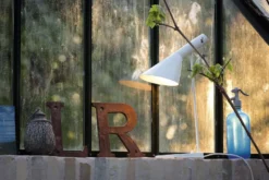 Louis Poulsen AJ Bureaulamp V3 Stainless Steel -Flos || EMU Winkel x886x886 ikast orangeri 19.jpg.pagespeed.ic .O4LUevju4u