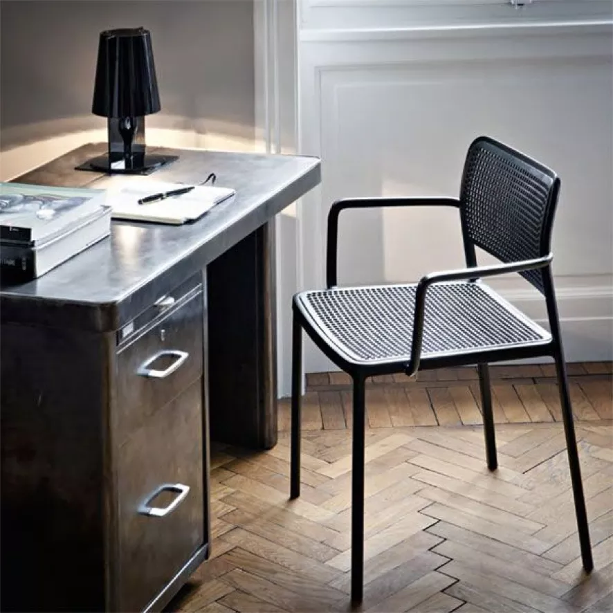 Kartell Take Tafellamp Blauw 5 Kartell Take Tafellamp Blauw - Afbeelding 3