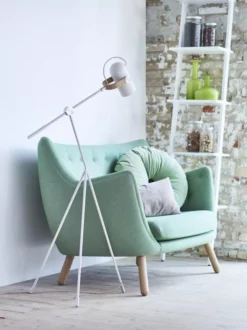 LE KLINT Carronade Vloerlamp Medium Zand -Flos || EMU Winkel x886x886 le klint carronade vloerlamp medium2.jpg.pagespeed.ic .Oky7lpau4j