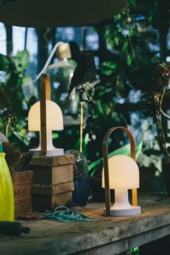 Marset FollowMe Tafellamp LED Oplaadbaar Blauw -Flos || EMU Winkel x886x886 marset followme tafellamp led18.jpg.pagespeed.ic .ikPy sdPWx