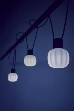 Martinelli Luce Kiki 10 Lichtsnoer 15 Meter -Flos || EMU Winkel x886x886 martinelli luce kiki lichtsnoer5.jpg.pagespeed.ic .rB4e BLHhl