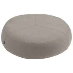 MiaCara Stella Hondenpoef Medium/large Ø90 Taupe -Flos || EMU Winkel x886x886 miacara stella hondenpoef small medium6.jpg.pagespeed.ic .14kinpBXRI