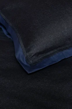 Moooi Calligraphy Bird Dekbedovertrek 200x200/220 + 60x70 -Flos || EMU Winkel x886x886 moooi calligraphy bird dekbedovertrek 140x200 220 60x70 blue1.jpg.pagespeed.ic .fAlcn0080j