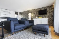 Moooi Set Up Shade 7 Vloerlamp Wit -Flos || EMU Winkel x886x886 moooi paperbuffet setupshade delftblueno12 sfeer1 1.jpg.pagespeed.ic .ZRTby dXuP