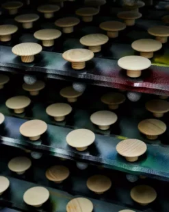 Muuto The Dots Haak Ø6.5 Burnt Orange -Flos || EMU Winkel x886x886 muuto the dots haak 5 stuks10.jpg.pagespeed.ic .j2nXMsuGHz 2