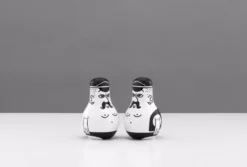 Normann Copenhagen Friends Peper- En Zoutstel -Flos || EMU Winkel x886x886 normann copenhagen friends peper en zoutstel7.jpg.pagespeed.ic .qJA4eb5fVz