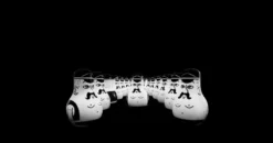 Normann Copenhagen Friends Peper- En Zoutstel -Flos || EMU Winkel x886x886 normann friends salt pepper sfeer5.jpg.pagespeed.ic .Hn9QdzMjG